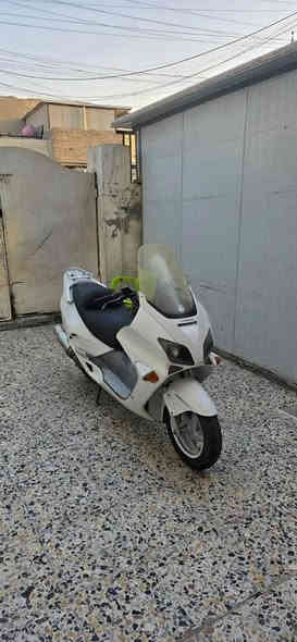 فورزا صفر سته البيع دراجة كامله مابيه اي نقص كهربائيات كله شغاله اوراق موجوده السعر (٧٠٠) 
مكان بغداد مدينة الصدر ***********
