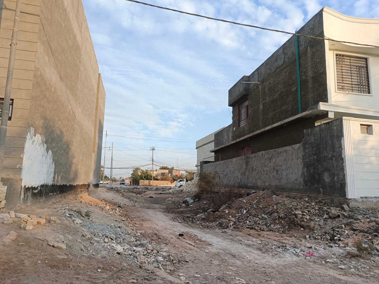 قطعه لبيع مساحه 200 طابو صرف 
مكان طوريج ام الهوئ في شارع الباشه بنهايه ظهر قطعه عله شارع الباشه
تواصل ***********
