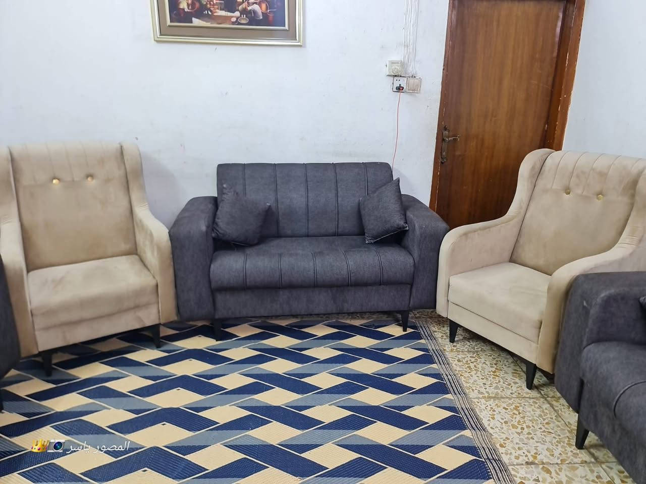 تخم 10مقاعد اخو الجديد سعره 275 وبي مجال العنوان بغداد ***********
