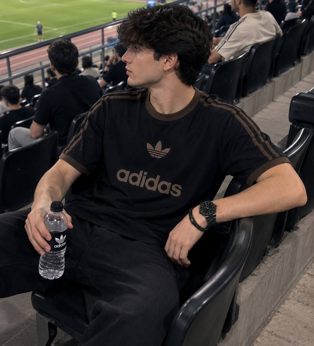 حلقه  adidas كوالتي عالي 

الشد 16 قطعة 128 ألف 

 🇮🇷خامه قطن //  قالب  🇮🇷 

   القياسات _ M _ 2XL_
مخازن الشورجه


**إذا كنت صاحب هذا الإعلان وتريد حذفه لأي سبب، رجاءا أرسل رسالة إلى الدعم الفني**