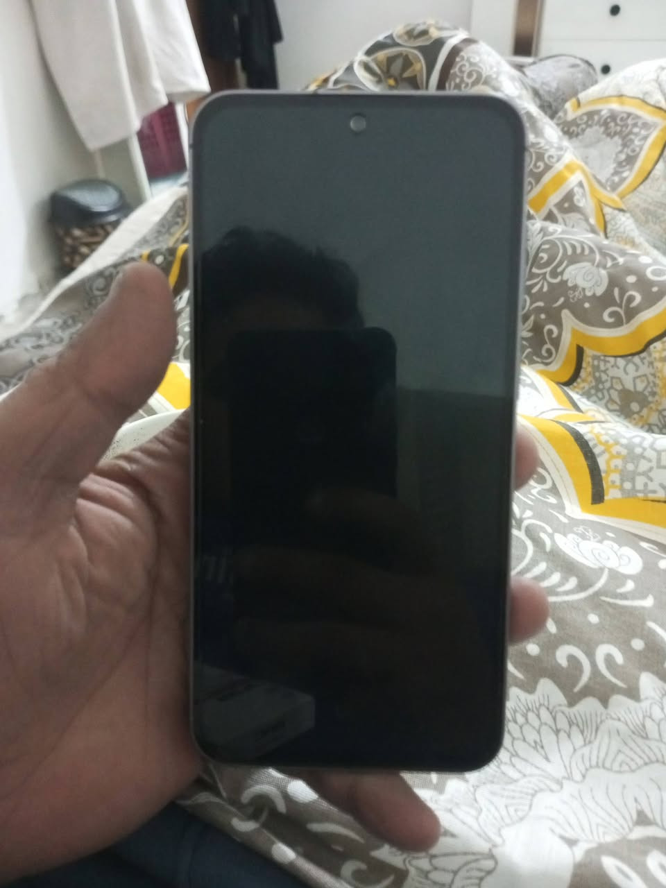 السلام عليكم
سامسونك
 S23 FE.     مراوسه ***********
