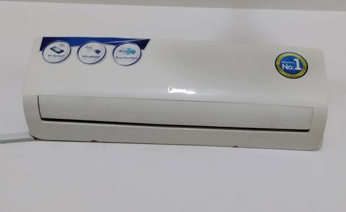 السلام عليكم يتوفر سبلت ميديا طنين للبيـ.ــع للتواصل ع الرقم ***********
