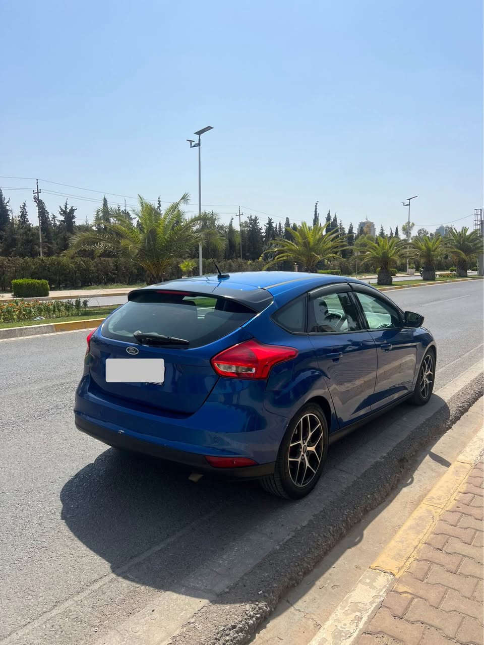 سلام عليكم
فورد فوكس SEL 2018
فوول مواصفات
محرك 20 تنفس طبيعي مرغوب
ماشيه 115
سلايد
شاشه كبير 
ويل كروم 
لايد ليد داخل اسود
داخل ليد 7 لون
سماعه SONY
1قطعه صبغ قباغ سندوق ونص جامرلغ خلفي
بجم كبس بدوون ايرباك
سعر 98
*********** أربيل, العراق
