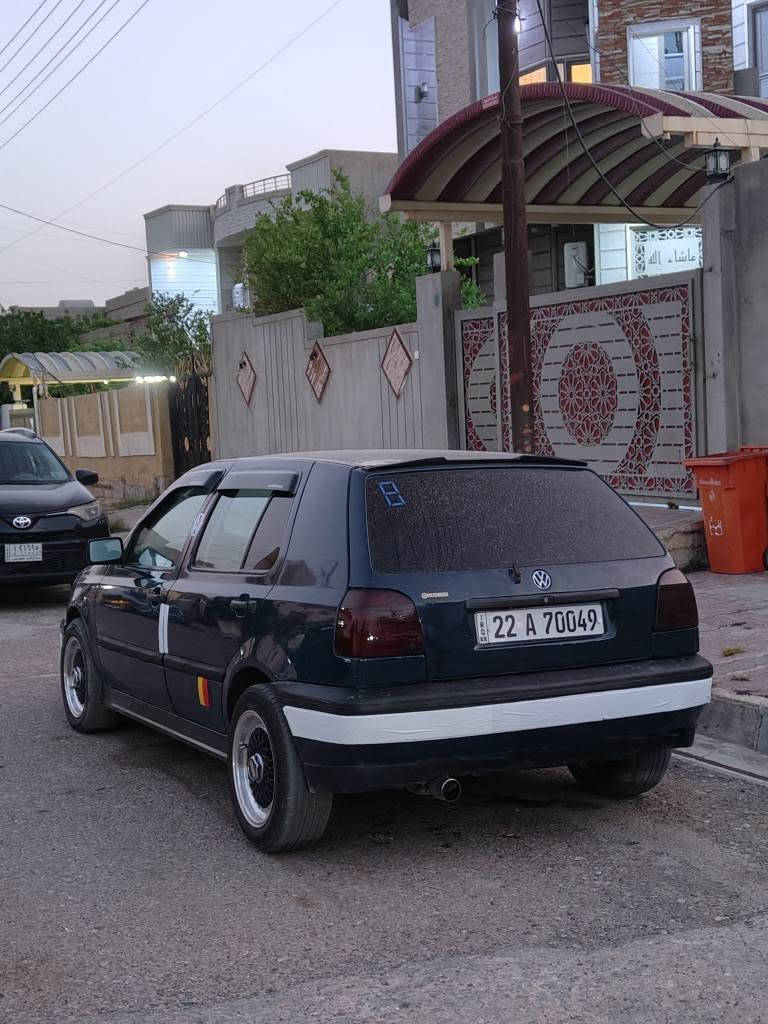 السلام عليكم 
كولف موديل 93 نفخ سلايت كير عادي 
سنويه لل31 هزه فحص جديد صدر جديد كير صار خمس ايام من مبدله والمحرك ما بي إي عيب كهربئياته كامله مصبوغه جماليه وبيه أماكن حيل قليل تصفيه بدون اي ضرر أو ظربه قويه 
سعر 38 وبي مجال قليل
للاستفسار ***********
عنوان كركوك كركوك, العراق
