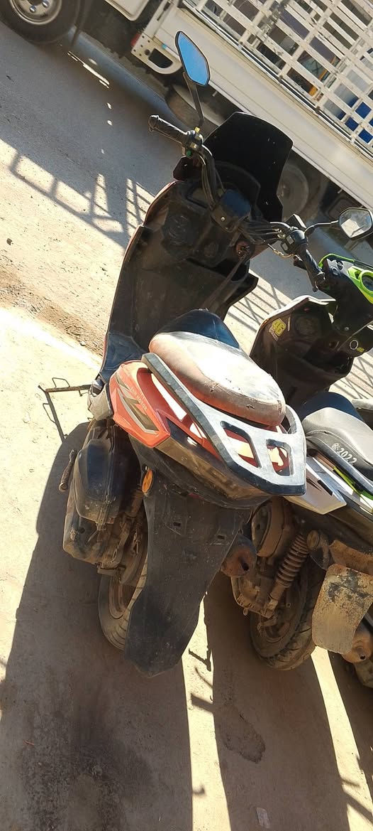 ساو 2021 كهربائيات كامله تايرات نظاف بريكات تمام سلف شغال بيها دخانه خفيفه 275 وبيها مال بسيط مكاني مفرق ***********
