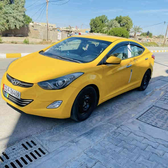 السلام عليكم الانتره مديل 13 امريكي مكينه 1800 صدر جديد تخم تاير رقم نكليزي ب اسمي تحويل ثاني يوم 
بيه جاملغ وبنيد سرقه 
سياره جاهزه ما تذب عليها الف مكان سياره كوت الاستفسار ع الرقم ***********
