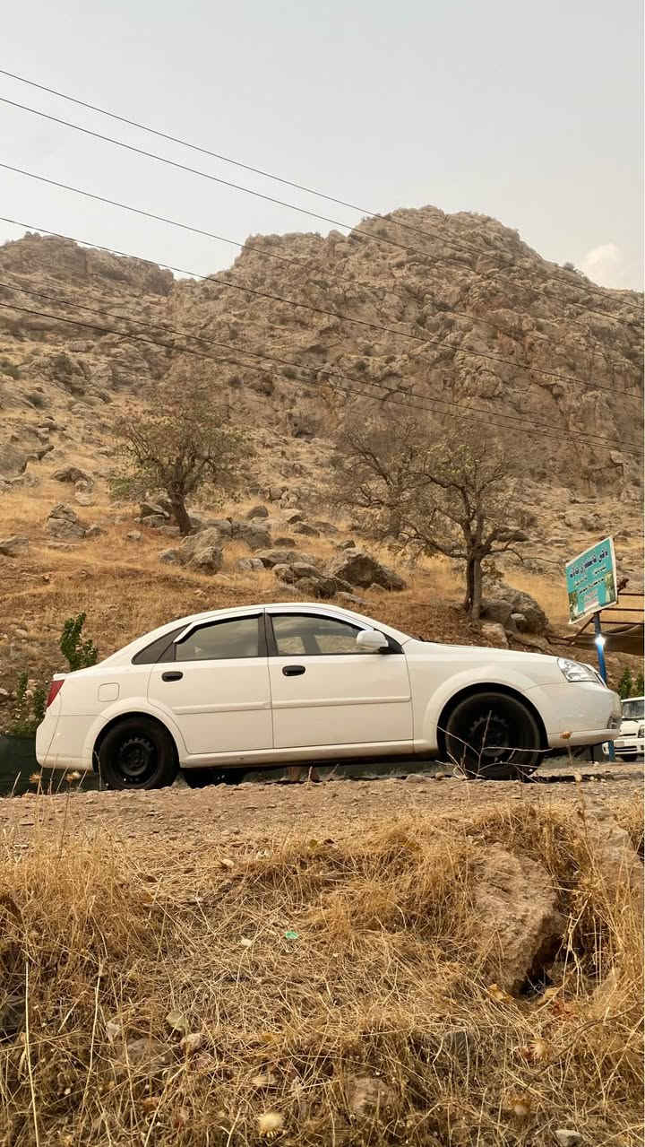 السلام عليكم اخوتي الطيبين اوبترا شركه عامه مديل 2004 السياره مال جاري من 2006 لحد قبل سنه اخذتها منه اني المالك ال 3 الها السياره ع وضع الشركه لحد هسه من داخل وخارج شبه جديده مبدل بيها فقط جاملغ امامي ايمن وهلالات الجاملغ بيها تصليح كد خياس بيها طلقات 2 ما نافذات سديتهن بس السياره بفضل الله جيده وكرفه وحلوه بمعى الكلمه ما متعوبه وماشيه حقيقي 200000 الف الارضيه جلد والسقف مغلف والبيبان والصندوق والكشنات دوشمه اصليه الكهربائيات كلها وضع شركه وتبريد ثلج والصدر امامي خلفي جديد ومكينه وكير انضاف بمعنى الكلمه السياره مال جناي وهنيئاً اله الي تصير من قسمته مكانها الشعب السريدات الجديده بغداد, العراق


**إذا كنت صاحب هذا الإعلان وتريد حذفه لأي سبب، رجاءا أرسل رسالة إلى الدعم الفني**