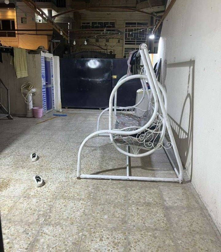 السلام عليكم بيت للبيع حي القاهرة الثانيه يم جسر البنوك الجديد بيت عكادة مساحته 125 واقع حال 130 بيت نظيف وينسكن بي البيت يحتوي على كراج جبير حمام خارجي مدخلين واحد ع المطبخ واحد ع صاله غرفة جوا وحمام جوا وترك
فوك غرفه وسويت معزول وبي درج برا 

اليريد يستفسر يخابر على هذا الرقم 
***********
