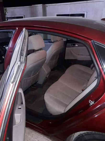 سوناتا موديل 16 أمريكي حادث تقرير امطار اليبل واحد مكفولة من الصبغ عدا مكان بصيط  جاملغ خلفي وعندي صور قبل الصبغ السعر 120 رقم السيارة بغداد مكان السياره بغداد ***********
