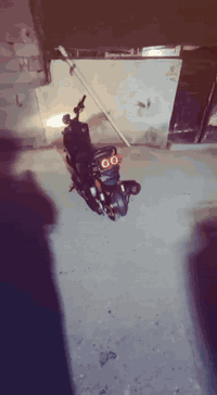 سلام عليكم دراجة ثكنس جبلي
نوع نوزل مكفوله من شاصي للشاصي اوراق مكاتبة 
سعر مليون و 200 وبيه مجال حك جية
رقم ***********
