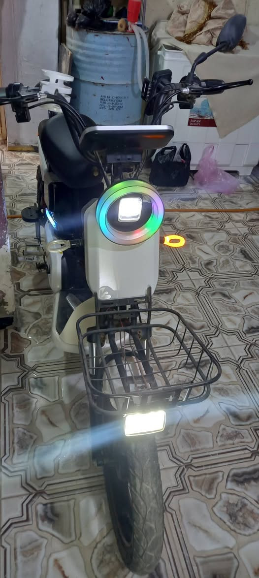 سلام وعليكم للبيع بايسكل شحن 
موديل 2025 نضيف كهربائية كله شغال 
سعره 350 وشراي يجي خاص ويدلل
بعقوبة


**إذا كنت صاحب هذا الإعلان وتريد حذفه لأي سبب، رجاءا أرسل رسالة إلى الدعم الفني**