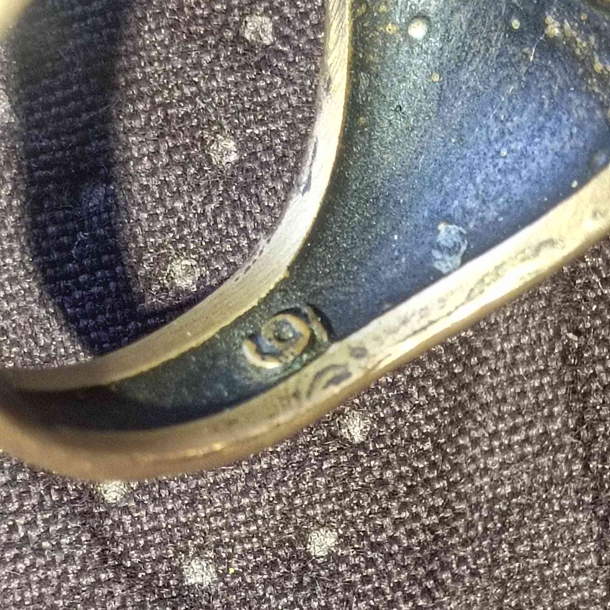 عندي هاذة لمحبس. ماعرف ليش مختوم ٩نخاس ماعرف انطيني سعر وبلعافية


**إذا كنت صاحب هذا الإعلان وتريد حذفه لأي سبب، رجاءا أرسل رسالة إلى الدعم الفني**