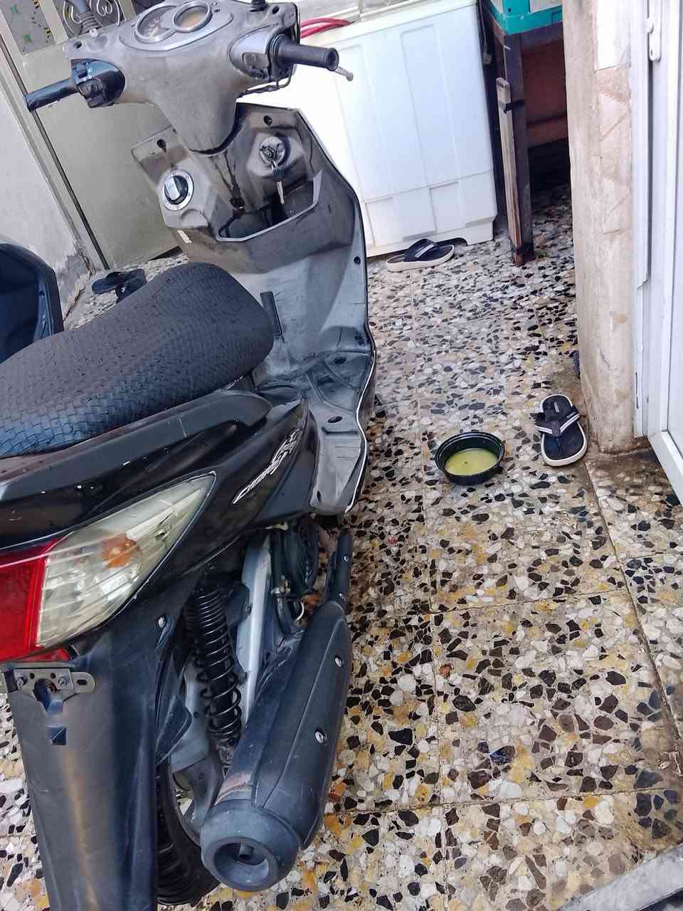 سكنس فحل نوزل ياباني سكليتر خطين أستان كهربائي حساس كله شغاله اي نقص مابيه نضافه فول دراجه جديدة لوك السعر  700 بغداد المشتل ***********
