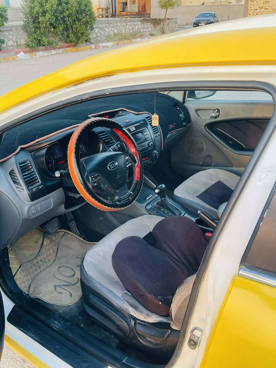 سلام عليكم  كيا سيراتو 13 نص فول محرك1600 كير مكينه مكفولات حدادية تخم تاير هيئة غرامات كله عليه
سلام عليكم  كيا سيراتو 13 نص فول محرك1600 كير مكينه مكفولات حدادية تخم تاير هيئة غرامات كله عليه 
مداور شوكت ثاني يوم تبريده ثلج ❄ بيه بس باب السايق تحكم فول مري شفط تبريد قطعتين
السعر 110 وبيه مجال للشراي ***********

