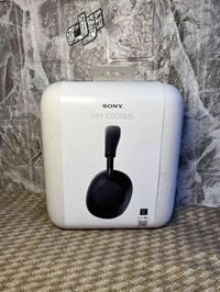 سوني WH-1000XM6 • عزل الضوضاء • بطارية ٣٠-٤٠ ساعة