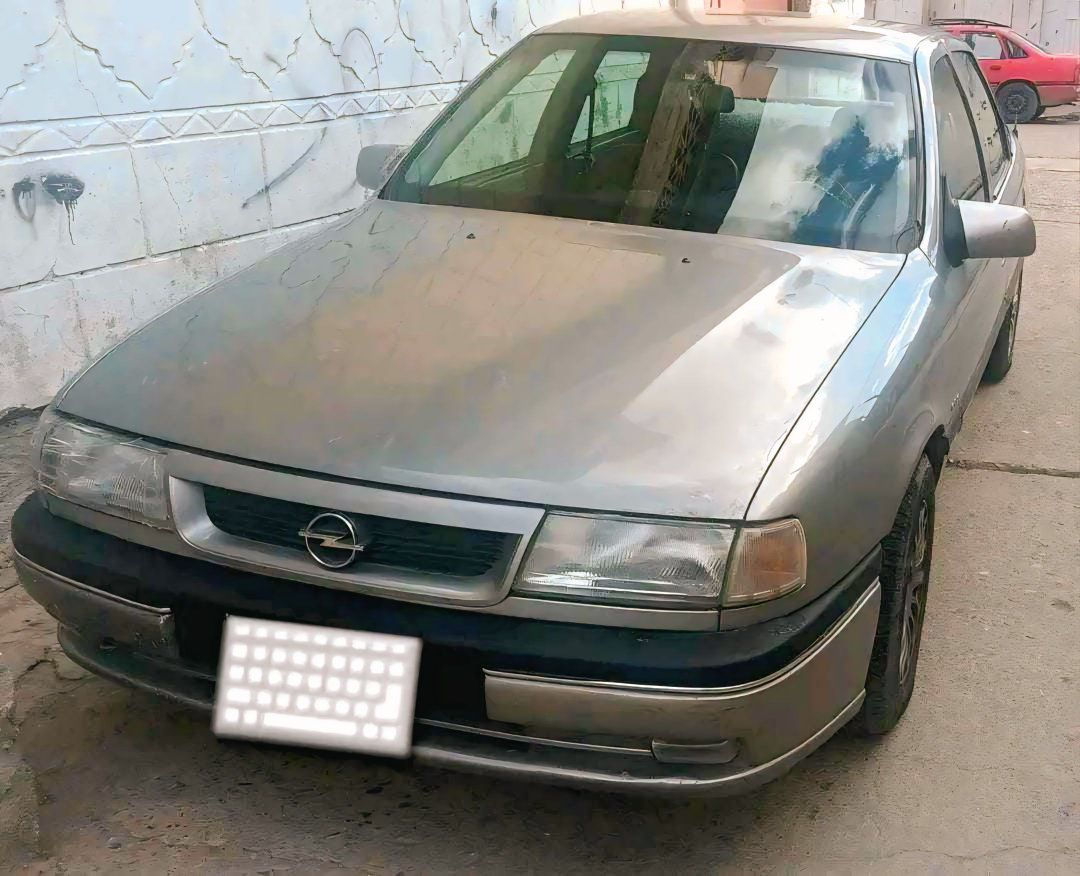 للبيع سيارة 
OPEL VECTRA 
صالون رصاصي  صندوق 
حجم المحرك 16 الاقتصادي كير #عادي جامات أمامي كهرب.قفل مركزي  
موديل 1989 سنوية خضرة 
متوفر (وكالة من الشرعي )
متوفر (كابون بانزين )
سيارة نظيفة.....
السعر 36 $ وبيها مجال 
رقمها فحص #نينوى واستيرن بور 
تفاصيل أكثر الإتصال ع الرقم 
***********

