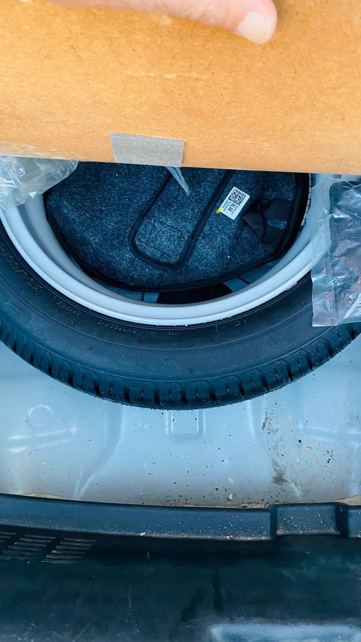 السلام عليكم هونداي اكسنت 2023السيارة جديدة مكفولة من الصبغ والباردبس هاي الدعامية الامامية السيارة ام الضمان السعر اتصل عل رقم
***********
