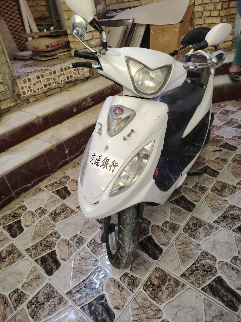 للبيع كامكو v2 موديل 2013 مكينه 150 كهربائيات كلها شغاله 
الدراجه طفت بيدي وبعد ماشتغلت ادير سلف بس ماتشتغل /// مكاني شطره


**إذا كنت صاحب هذا الإعلان وتريد حذفه لأي سبب، رجاءا أرسل رسالة إلى الدعم الفني**