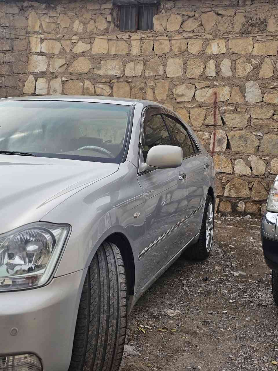 شاهانە بۆ فرۆشتن.                                                                 2005 بڕاوە بەتامی ساخ📦🈯️.                                                 💯دخول جدید. تازە داخی کامل کامل مەسرەف.                       بچوک بە بچوک ناو زەرد 2 دوگمە.                                            پێش و دوای حاسە.                                                                  82,000km حەقیقی ڕۆشتوە.                                                کونی گەرمیەکانی و شوێن محەوەرەکانی گیراوە.. کامل ناو غورفەکەی فومی تیا داخراوە.                                                    مەجموعە سوکانی لیکزس.                                                         چوار تایەو ویلی لۆک.                                                             ڕۆنی گێڕو مەکینە مەزبوت💯                                                         حمامو پۆڵیش کراوە.                                                              سەیارەکە ماڵی دۆستە سەیارەیەکی هەتا بڵێی جوانو ڕێک و پێک هەموو گیانی بەشەرت.                                                                            جوابی نامە نایەمۆ.Admin🩶                                                          *********** واتسئاپ،ڤایبەر
