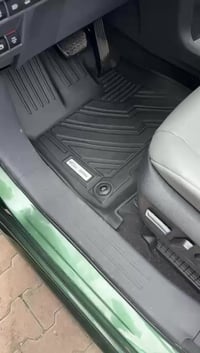 ارضية ركاب سينا مع الصندوق سعر 175،000 بغداد شارع الظلال قرب تقاطع معا...