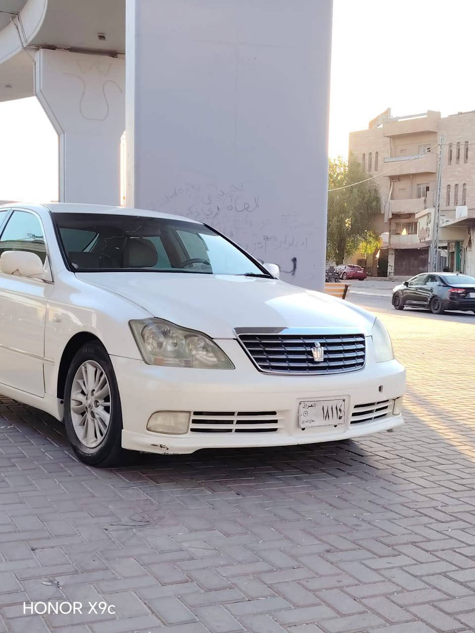 السلام عليكم
شاهينه 2005
سعر 53وبيها مجال 
مكفوله من صبغ وكص
وضربه
رقم صلاح الدين بدون ضباره
اشاير ترحيب 
كير محرك شرط كهربائيت كلها شغاله تبريد ثلج
صدر جديد تخم تايرات جدد
 استفسار ***********
