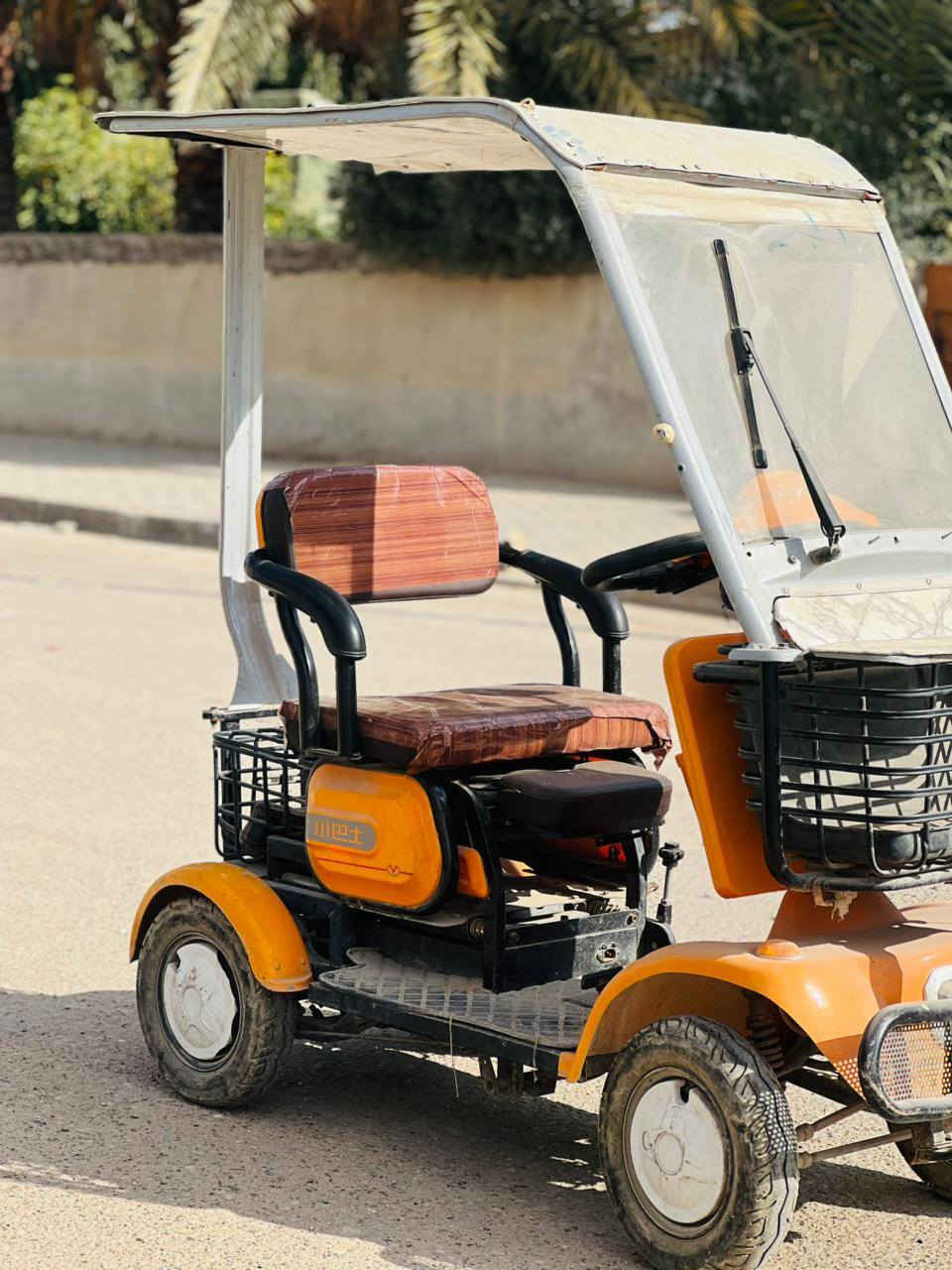 دراجه شحن للبيع 4تايرات السعرخاص رقم تليفون ***********
*********** العنوان المحموديه حي العسكري قرب أسواق السجاد
