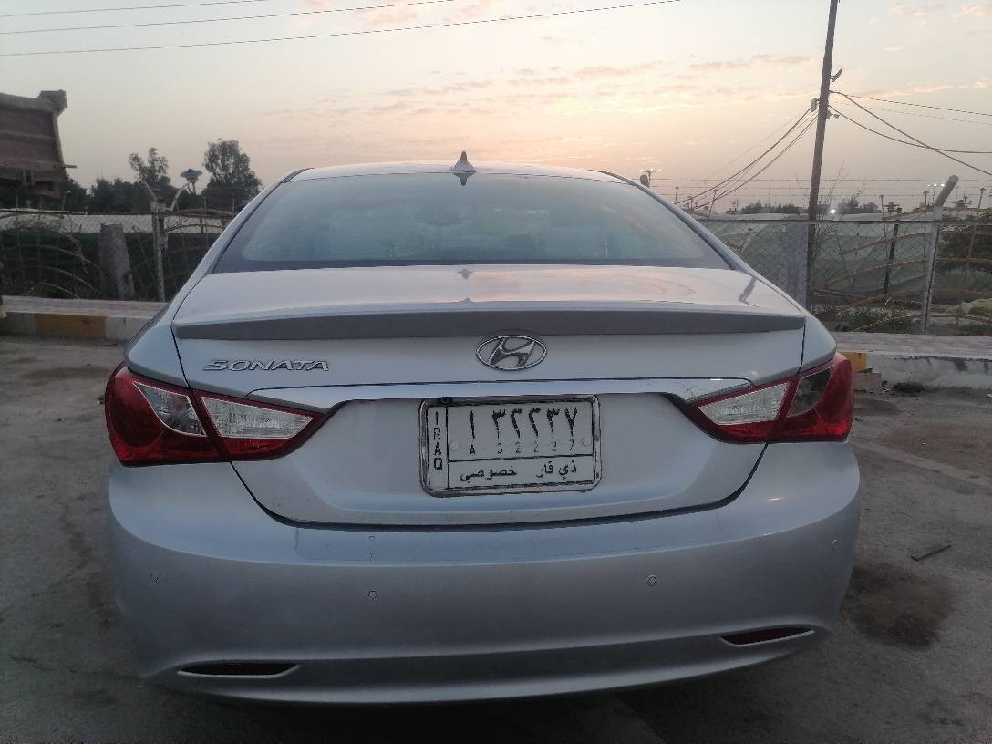 هونداي سوناته وارد امريكي 2013 رقم ذي قار حره تحويل كفاله من ضربه وتبديل سياره ليبل واحد ماعده رش فقط البنيد بدون تبديل والباقي كفاله حته صور حادثه عدي مكينه مامفتوحة بيه برغي 2400 ماشيه 79 الف حقيقي سويجات ٢ حداديه جديده حاكيه نضام ايكو شاشه كامره ويل كب دسك امامي وخلفي فرشه جلد تحكم جيهتين بلاجكتور لد كامره حساسات خلفيه  السعر 105 بيها مجال الهاتف *********** ناصريه مركز ناصرية, ذي قار
