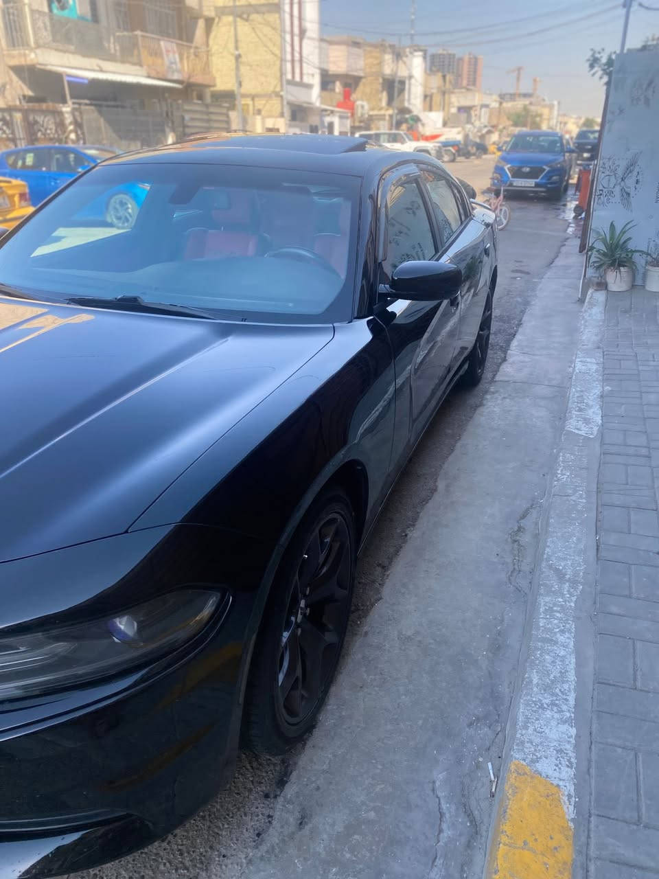 سلام عليكم جارجر مديل 17 كلين مكفوله من الصبغ حته الدعاميات سياره فول الفول شاشه جبيره وسستم دمام فتحه رادار امامي خلفي كشنات تدفئه تبريد سياره جديده مال بيت مكينه سته سلندر ماشيه 77 الف حقيقي ممتعوبه عارضها ب220 وبيها مجال للشراب مكاني بغداد الحريه ***********
