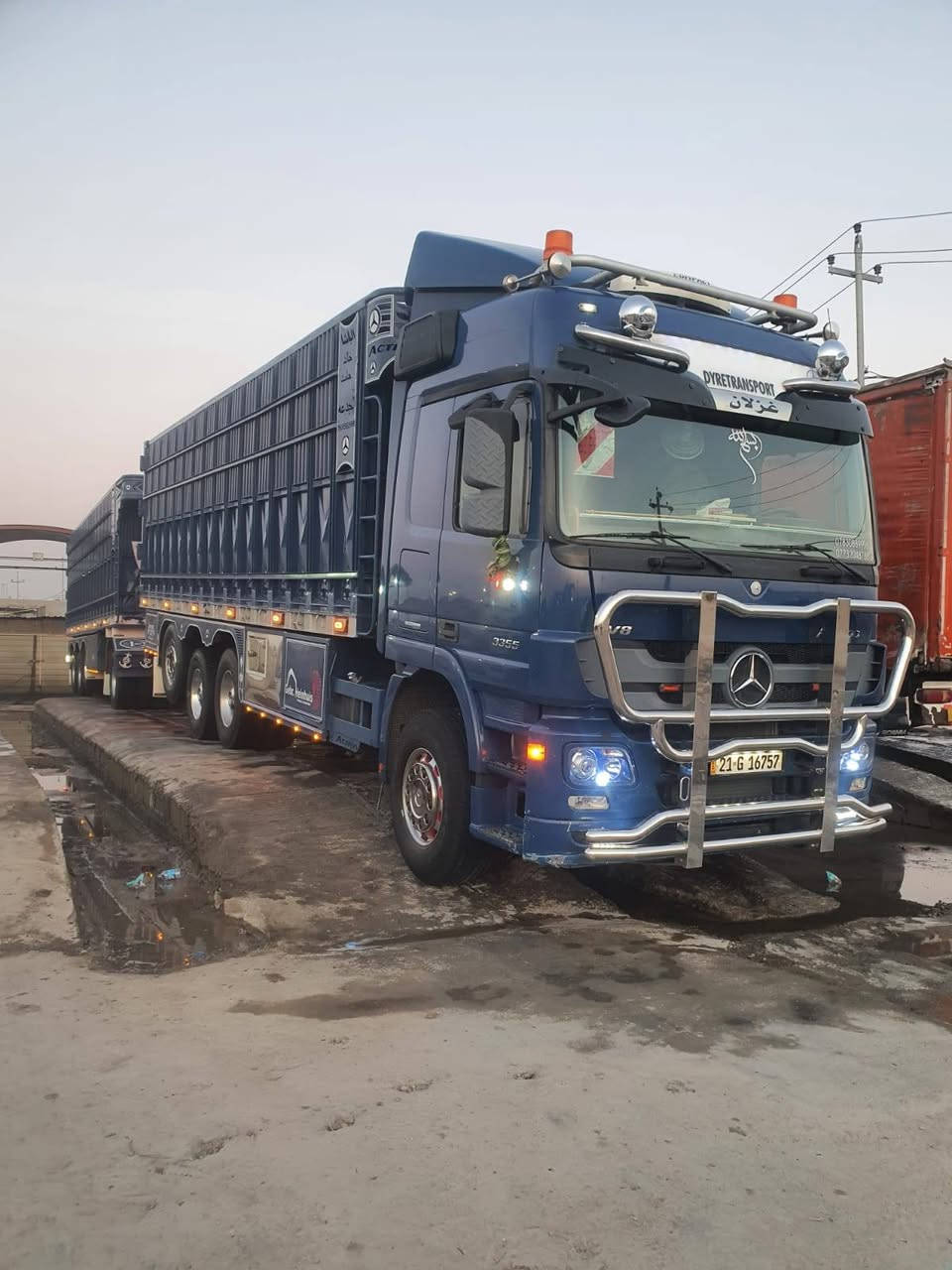 لبيع بدايات قلاب قاطره مقطوره شغل خالد جدعه بديت خير من الله طول العربانه ٩متر طول بدي اراس ٨.٥٠ السعر ٣ دفاتر وبيهن مجال مكان لصويره
***********
***********
