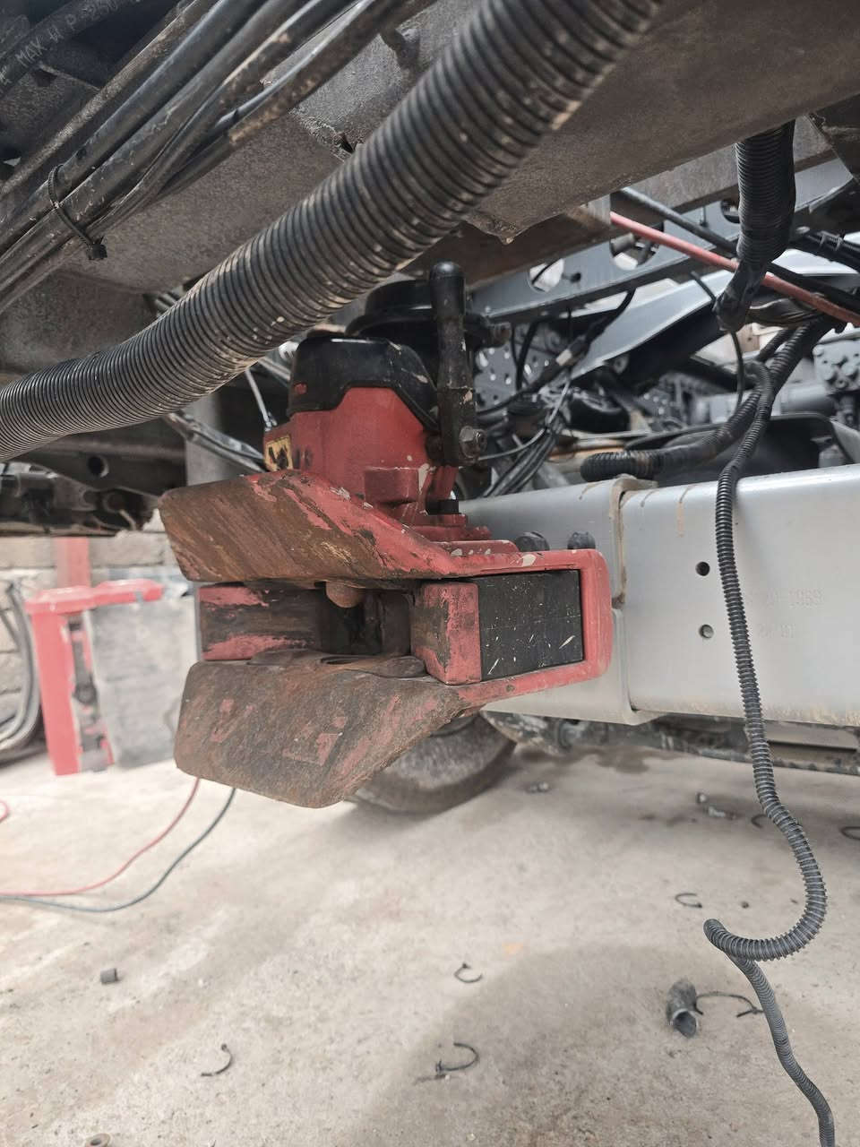 جرار الماني للبيع اتصال ***********
