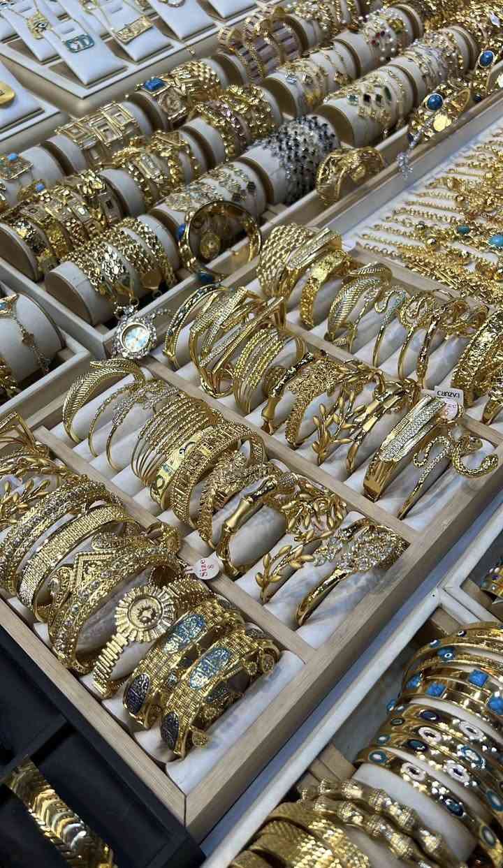 وصل كلشي وكلاشي تحتاجونه للعيد 
اكسسوارات 
قراصات بكل الأنواع 
جنط اطفال 
داخليات 
مناكير اضافر 
كلشي تابعو الصور الأخير 
اي شي تحتاجونه نوفر الكم 
تدللون انتمً
التوصيل موجود سماوه 2000
محافظات 5000


**إذا كنت صاحب هذا الإعلان وتريد حذفه لأي سبب، رجاءا أرسل رسالة إلى الدعم الفني**