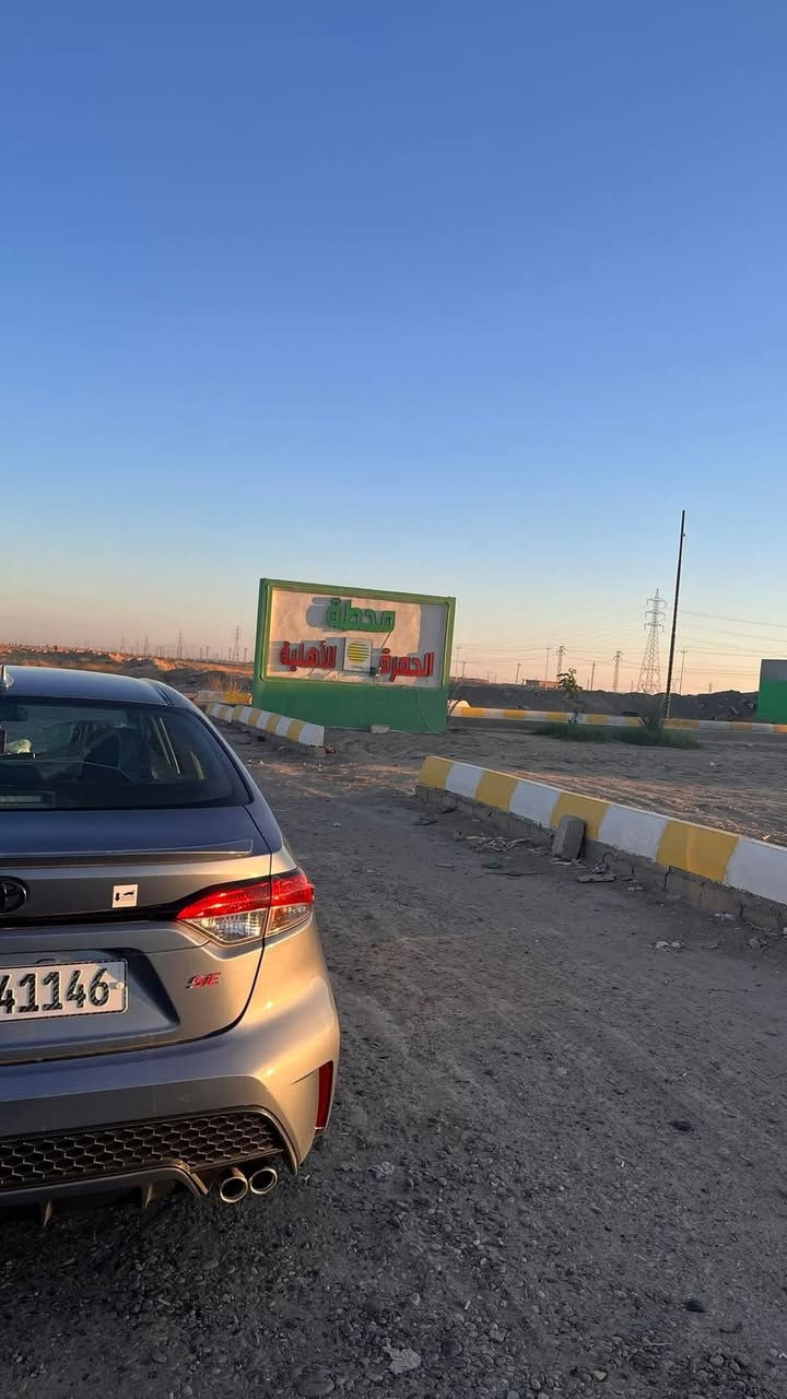 السلام عليكم 
للبيع كورلا موديل2020 SE وارد امريكي 
محرك ٢٠٠٠ 
اللون ازرق سمائي
ماشية 70كيلو  
مواصفاتها تحديد مسار , قيادة ذاتية , اوتو هولد ، هاند بريك بصمة ، شاشة تدعم كار بلي 
سياره باسمي تحويل مباشر 
السيارة جديدة وجاهزة مابيها اي نقص

حادثها خفيف بس البونيد مبدل  اي شي اخر ما بيه 
صور الحادث موجودة 

مكان السيارة تكريت
رقم التليفون 
 ***********واتس اب او رصيد
