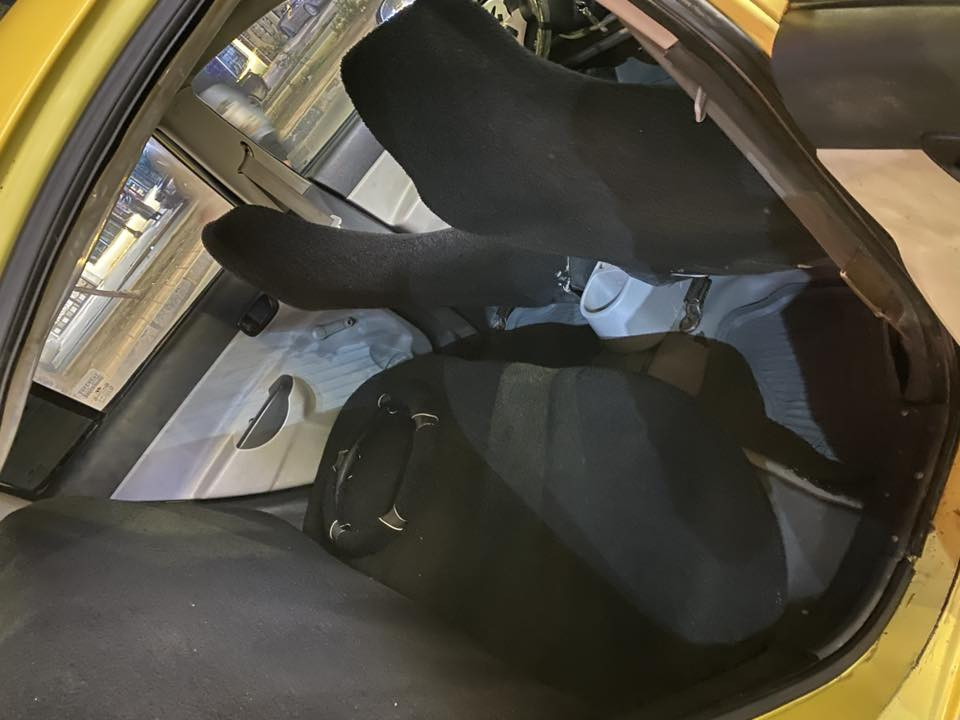 السلام عليكم اكسن 2010 كوري بدون ضرر فقط بوند مبدل بدون دواخل كير ومكينه شرط وشرط التحويل ولوكاله هيىه وغرامات صفر كاربون موجود السعر 82وبيها مجال *********** )(***********
