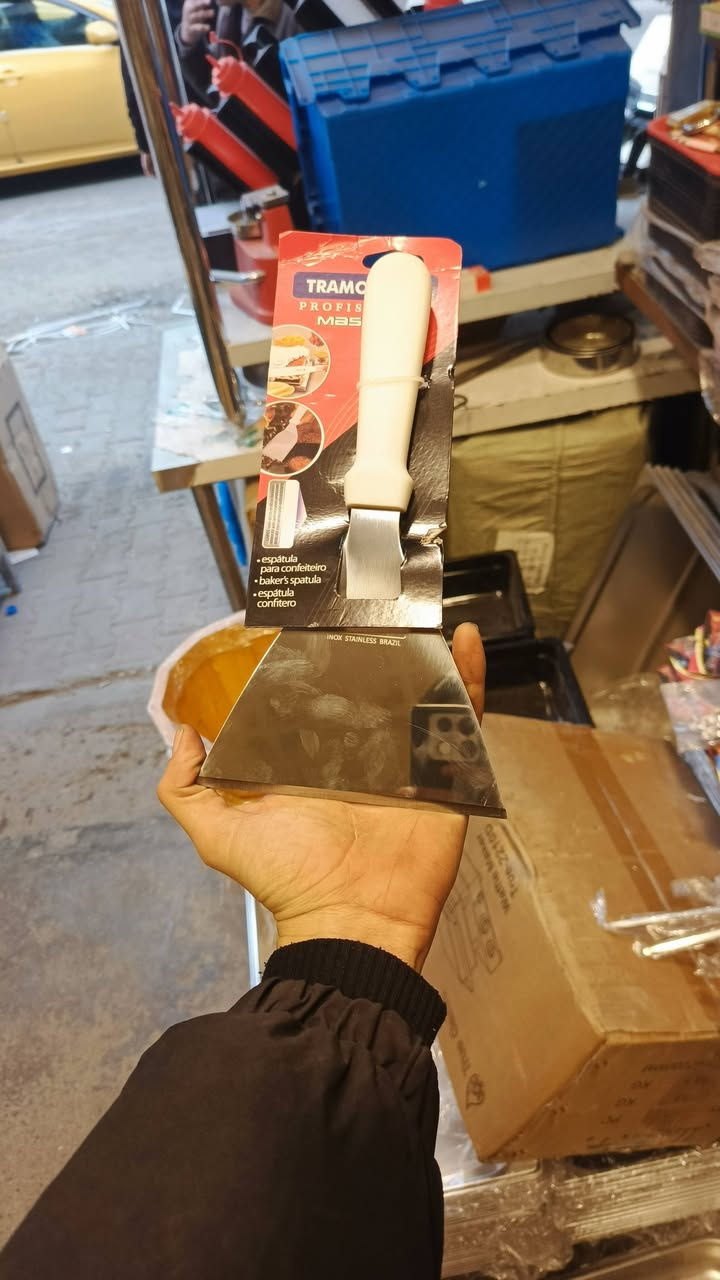 تجهيزات اغراض المطاعم جملة و مفرد 

للطلب و الاستفسار المراسلة خاص او الاتصال ‬ 
للاتصال و الواتساب : ‭‬ ***********

يوجد توصيل بغداد و جميع المحافظات 🚚

 #بيتزا #قلاية #همبركر #صواني #شواية #سكينة #سكاكين #كص #شاورما #بركر #تجهيزات #explore #instagram #اكسبلور #insta #facebook #تجهيزات_مطاعم #اغراض_مطاعم #مطاعم #شارع٦ #مواكب #بغداد #بركر #بيتزا #العراق
