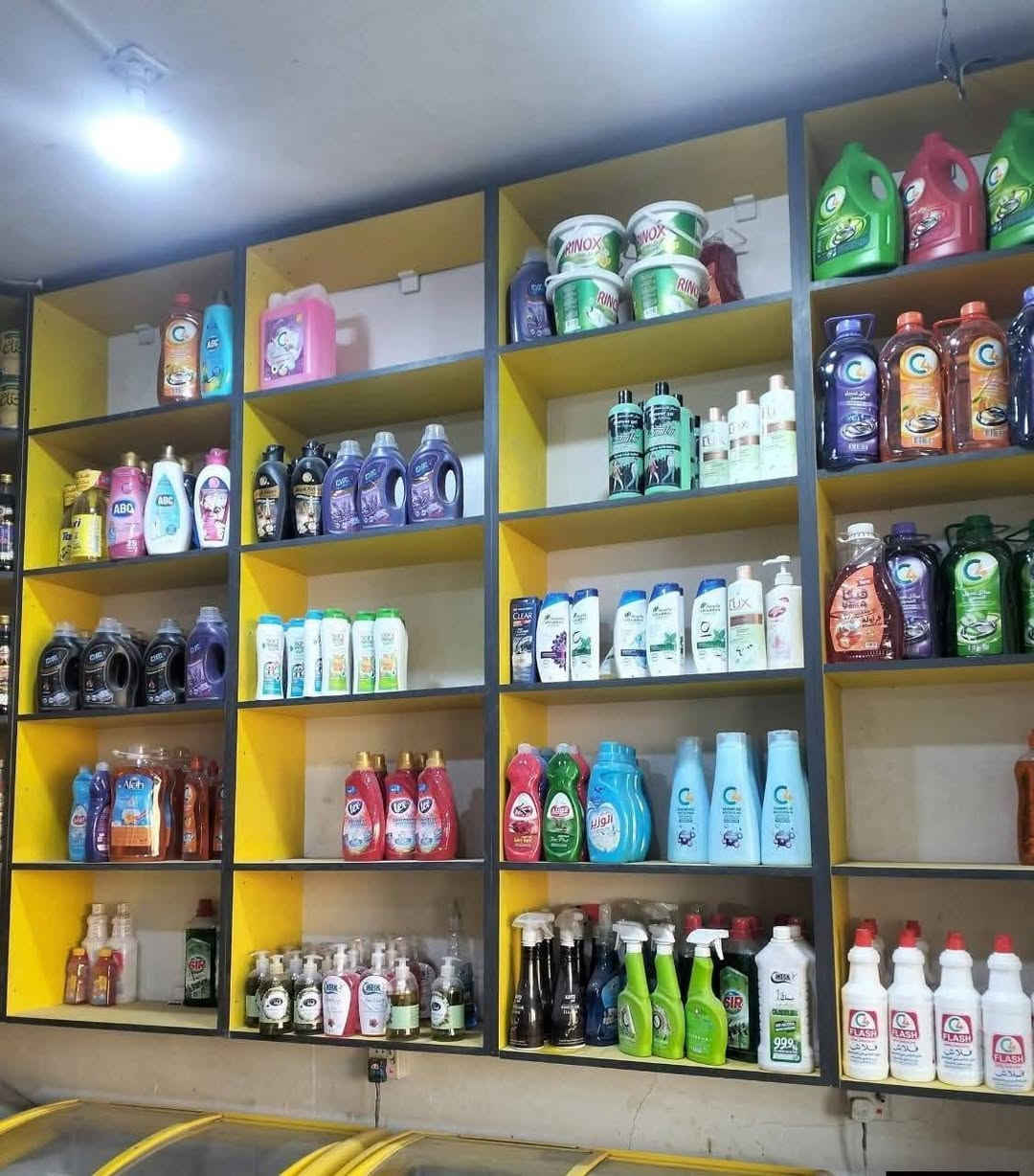 فاترينات تفصال تزكام اخر 9 قطع 
ناصرية مركز *********** واتساب
