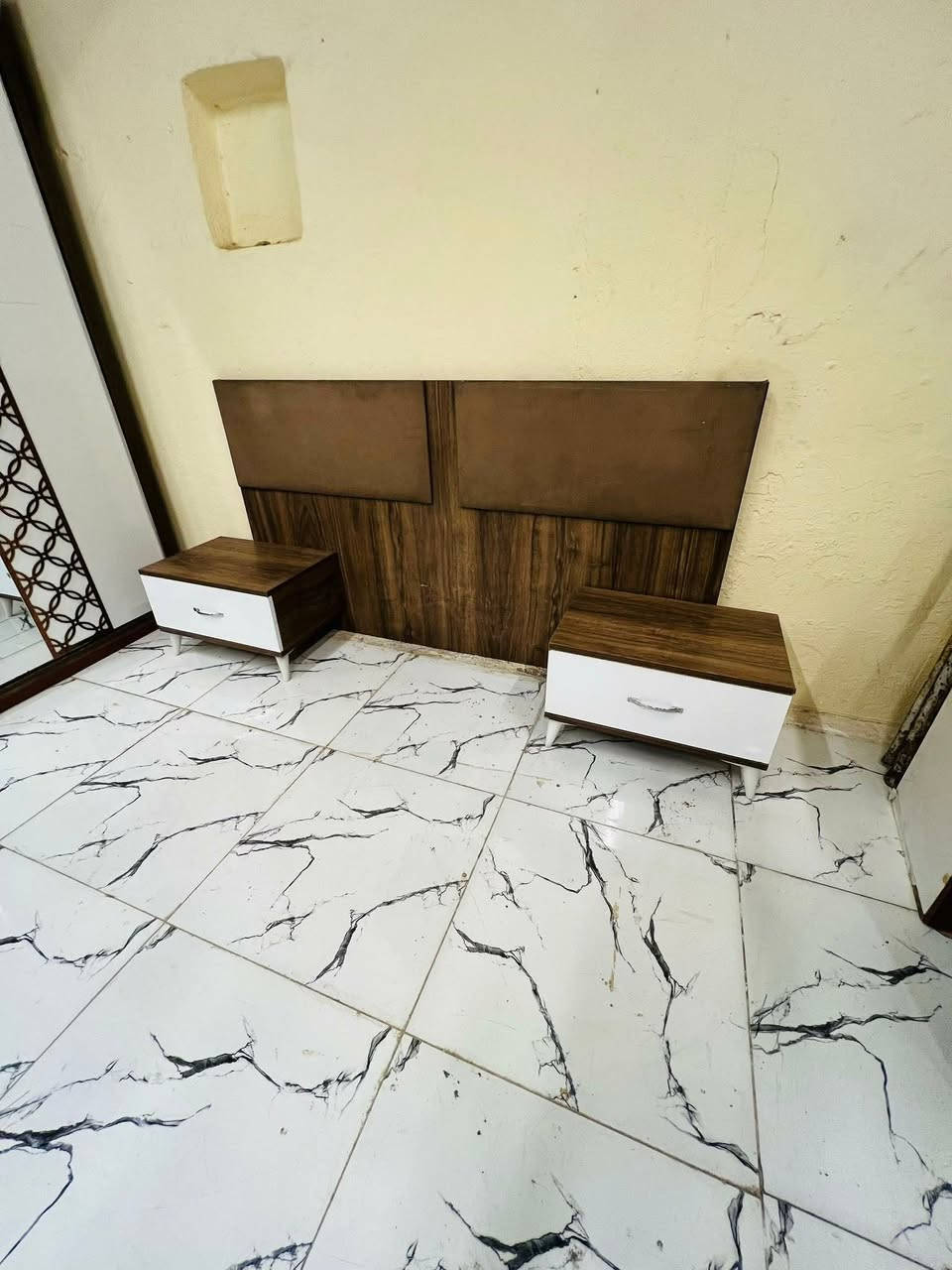 عرررض خااااص❤️‍🔥دوشكك❤️‍🔥وطابورية هدية 🎁
غرفة نوم مستعملة🇹🇷نضام أسلايت 💢 5قطع
450شد ونقل داخل بغداد مجاني🚛
يوجود توصيل محافضات


**إذا كنت صاحب هذا الإعلان وتريد حذفه لأي سبب، رجاءا أرسل رسالة إلى الدعم الفني**