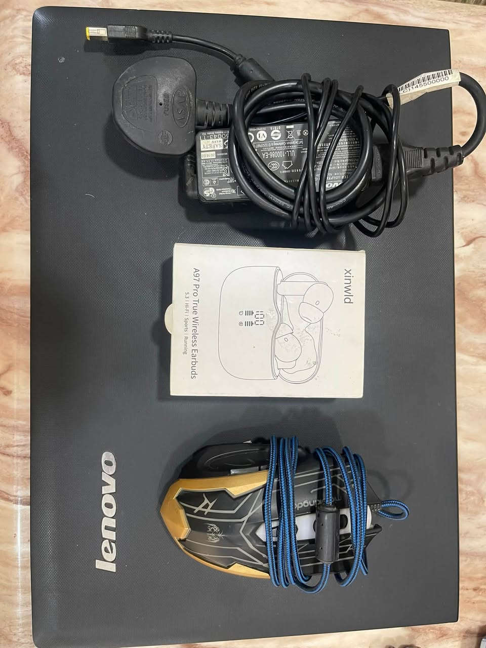 شرية تخبل ب ١٥٠ بس!
لينوفو 

i3 5th 2ghz

Ram 8 gb

Gpu intel r 5500

1 tira hdd

مواصفات تخدم شغل مكتبي 

وياهه ماوس و شاحنتها وسماعة ايربود هدية

مكاني البياع تعجبك هلا بيك

للتواصل ***********
