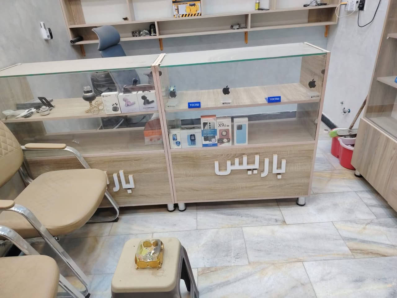 للبيع رفوف استعمال شهرين
***********
