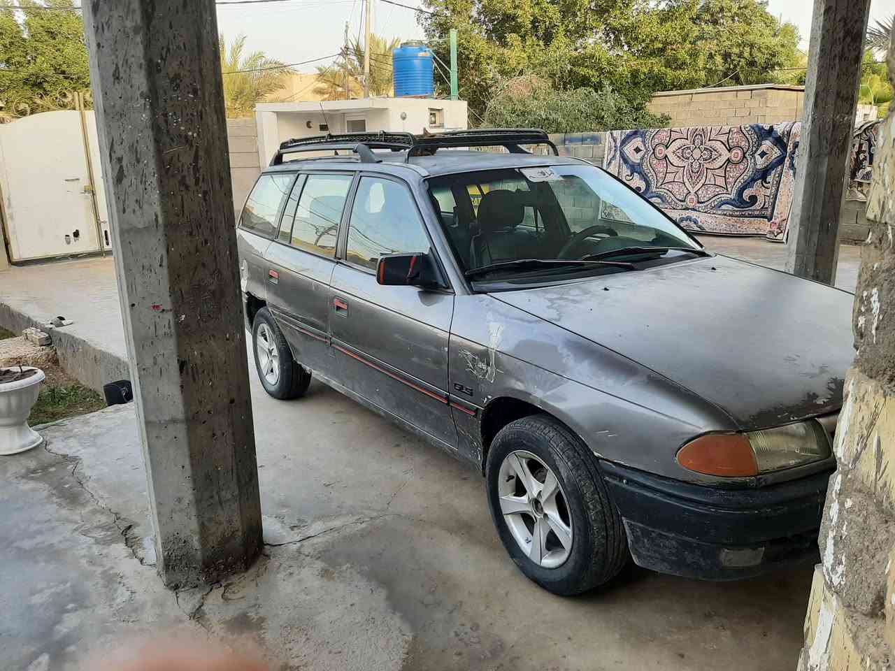 اوبل استره ستيشن رقم بغداد اسنويه مشروع وطني موديل ٩٣كير عادي محرك ١٦٠٠دوش وارد ياباني تبريد ابلادي صدر جيد داخل نضيف تخم   تاير تحويل مباشر ***********السعر ٣٢
