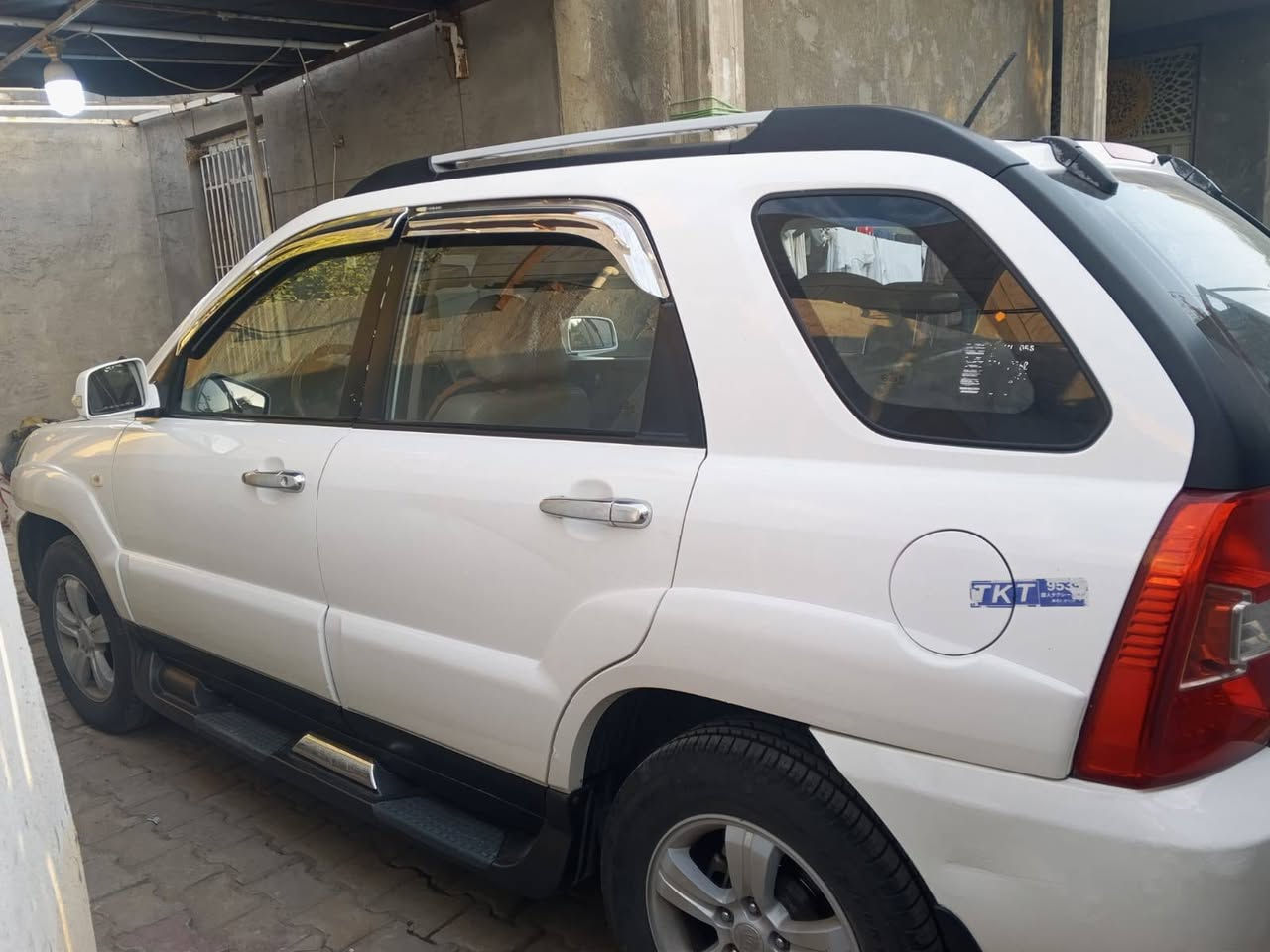 كياسبورتج 2009وارد خليجي محرك 2000كشنات تدفئة نضيفة مابيهة اي تبديل كير محرك فول السعر 125 مكاني الرمادي ***********
