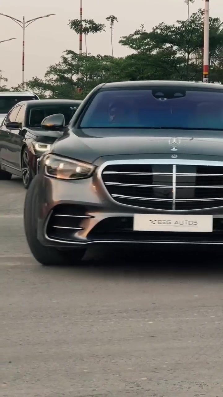 المفخرة الألمانية 🇩🇪🇩🇪🦾
#S_Class #mercedesbenz #mercedes #carlovesk #mybach


**إذا كنت صاحب هذا الإعلان وتريد حذفه لأي سبب، رجاءا أرسل رسالة إلى الدعم الفني**