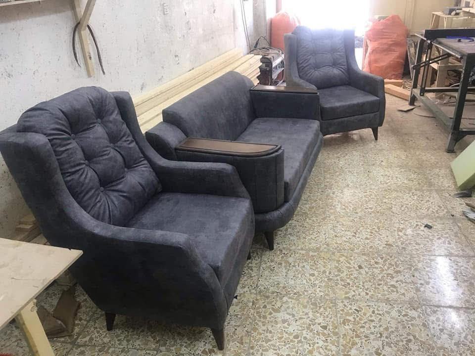 تصليح وتجديد جميع انواع التخم والديوان. العنوان الديوانيه حي الامين***********
