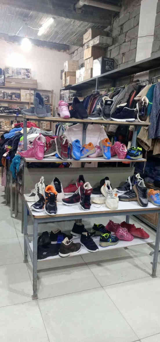 محل البيع وتصفيه محل كلشي عندي تواصل ع رقمي ***********
