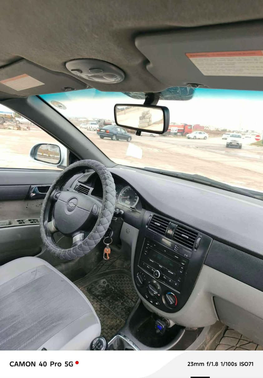 شورفةليت ئوبترة موديل 2013 نيو سةقف لةكةل يةك سةفحة سوبغ  بة عام ديفروشم سةنةوةي مانگ 7/2026 بةسةر دةجيت  گير مةكينة تحويل بةشةرت سيارةكة بي مسرةفة 
سعر 68 
ناونيشان بةردةرش
ژمارةس موبايل *********** اكر, نينوى
