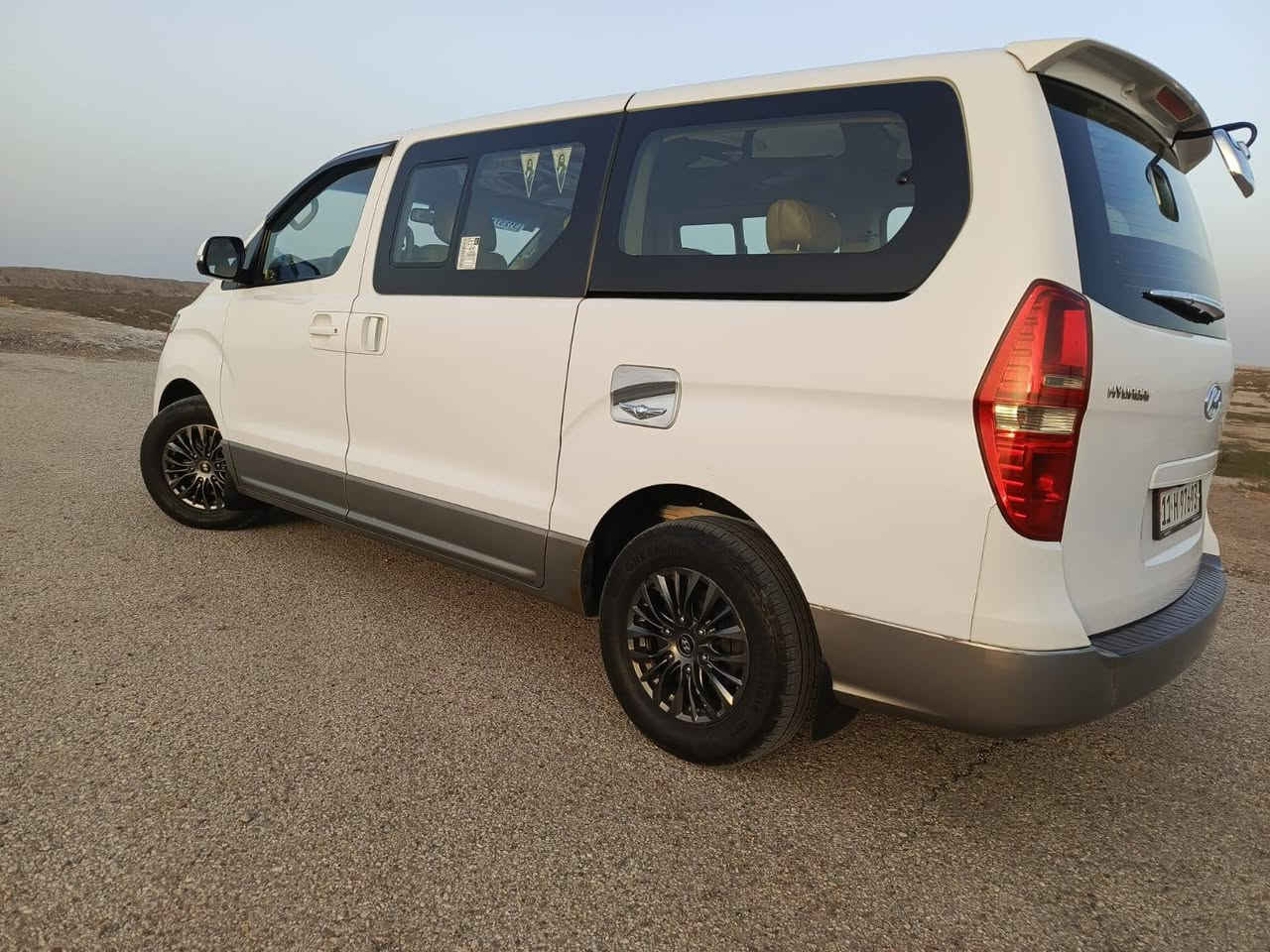 سلام عليكم ستاركس اللبيع 20 كفاله عامه زيرو ماشيه 169 وضع الشركه رقم بغداد نكليزي بسمي مصفره هيه وغرمات السعر 270وبيه مجال انتصال ***********
