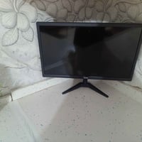 شاشة ٢٢ بوصة • ١٠٨٠p • HDMI