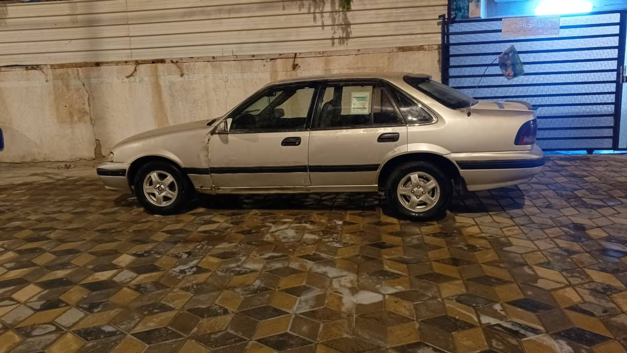 يا الله سلام عليكم 
محرك وكير نضيفات لاتنقيص ولا تبخير كامله تبريد يشتغل ثلج صدر جديد كرهباياته شغاله على وضع شركه لاصبغ ولاضربه سعر 29    بيهه مجال بكاني واسط العزيزيه ***********
