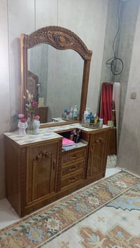 غرفة نوم مستعمله السعر 950 بغداد البياع للتواصل 07725863388 واتساب