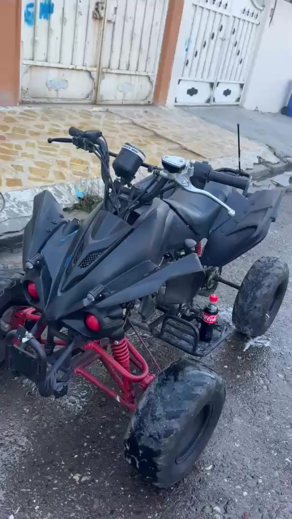 مستعجل دراجه رباعيه رابتر رياضي مكينه كبس 135cc كل شي بيها شغال من سلف وانتي صاعد مابيها اي عيب سعر 400


**إذا كنت صاحب هذا الإعلان وتريد حذفه لأي سبب، رجاءا أرسل رسالة إلى الدعم الفني**