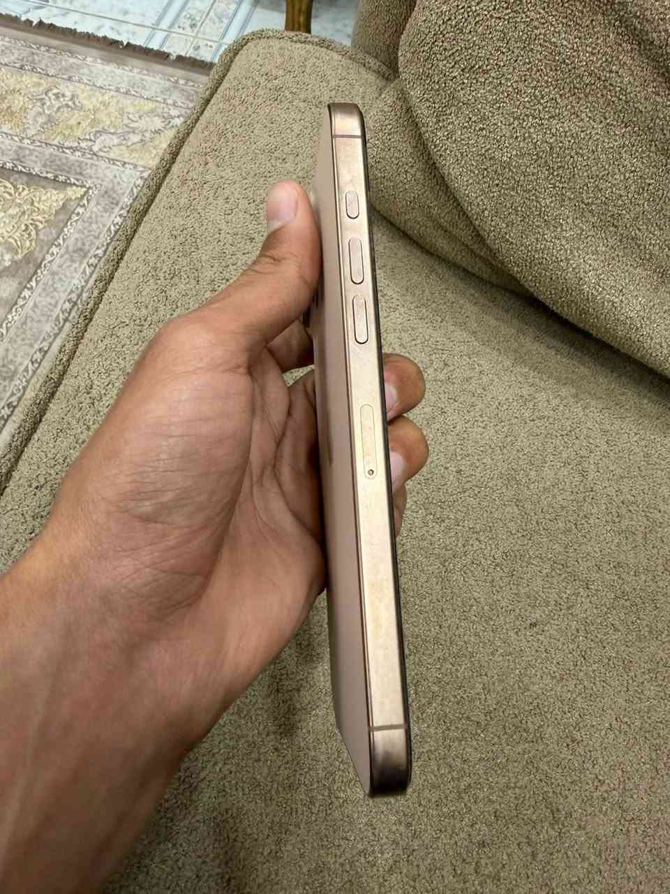 ايفون 16بروماكس
ذهبي المميز ذاكره 256
البطاريه 99
مشحون 216
مكاني بغداد الشعب السعر مليون و350
***********
